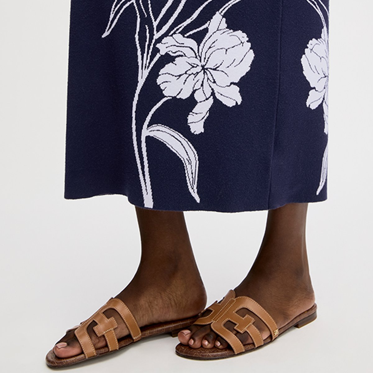 Sam Edelman Sam Edelman Bay Slide Sandal in Saddle Suede