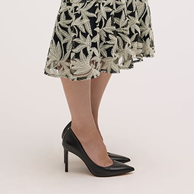 Sam Edelman Hazel Pointed Toe Heel in Black